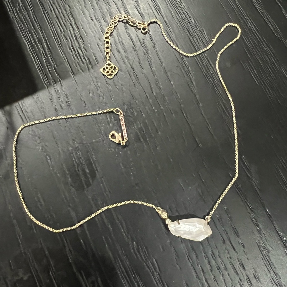 Kendra Scott white quartz pendant necklace